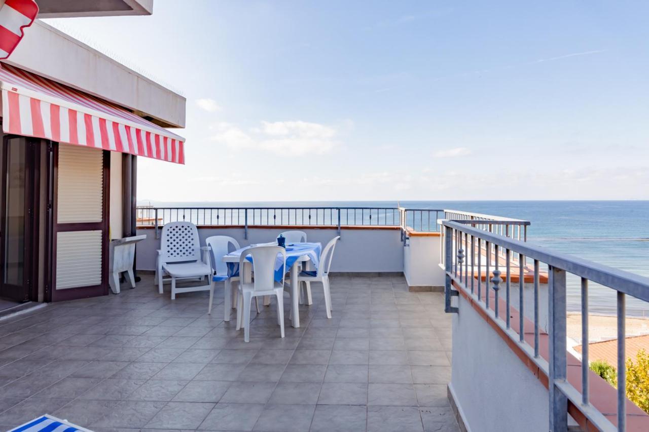Le Terrazze Villa Follonica Eksteriør billede